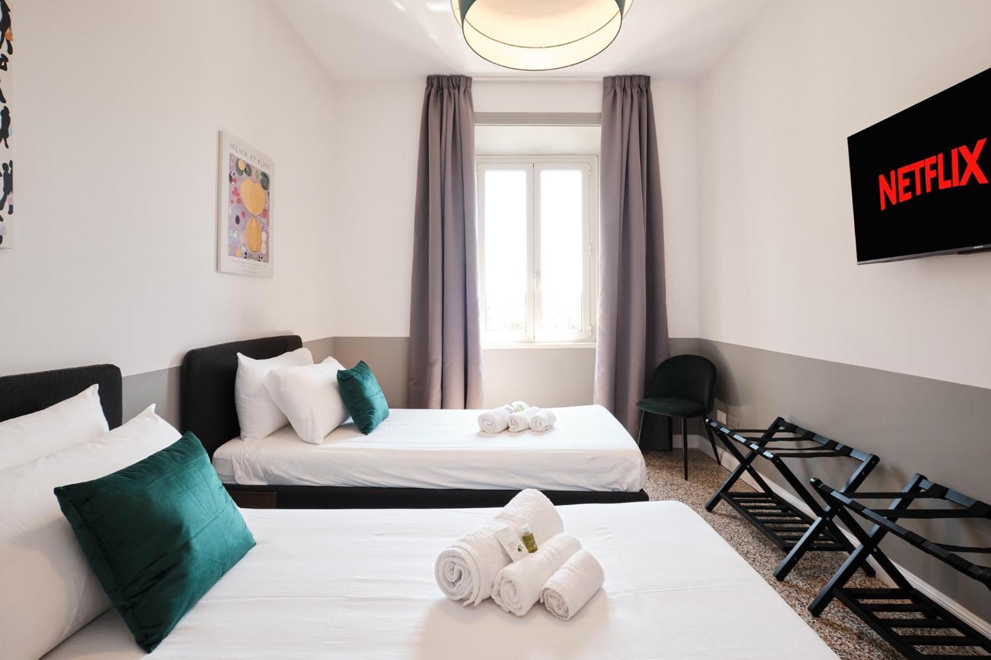 Elegant With View Of Castel Sant'angelo Roma